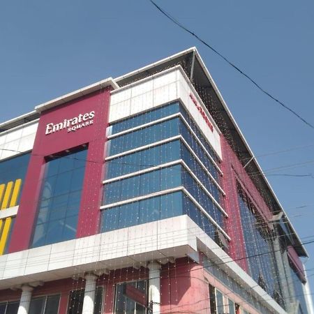 Hotel Emirates Residency Pudunagaram Exteriér fotografie