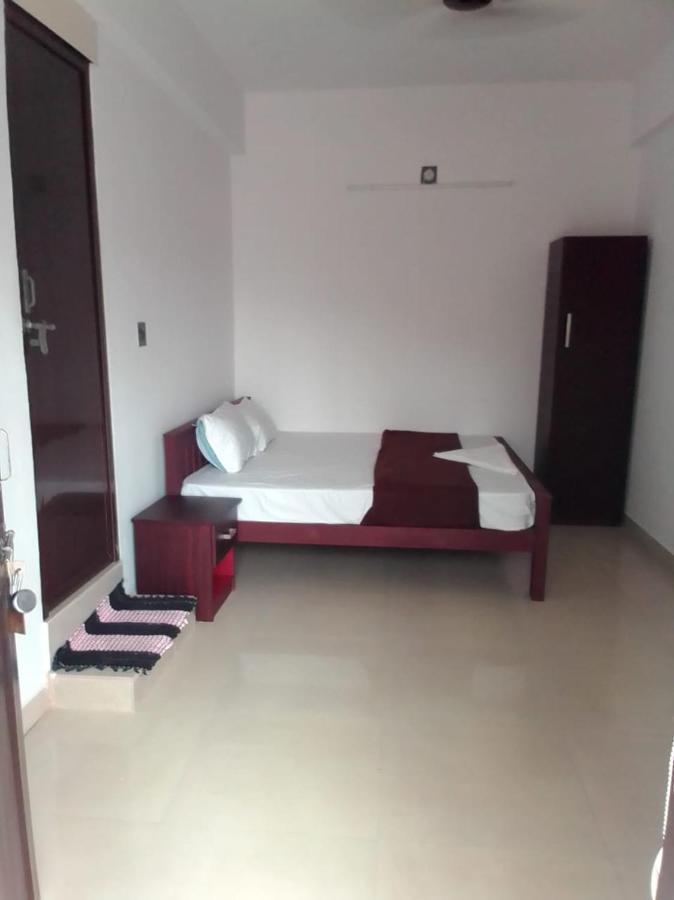 Hotel Emirates Residency Pudunagaram Exteriér fotografie